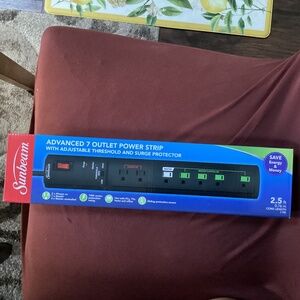 Sunbeam Advanced 7 Outlet Power Strip NEW
